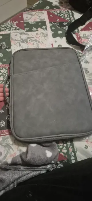 Custodia viaggio PC/tablet grigia
