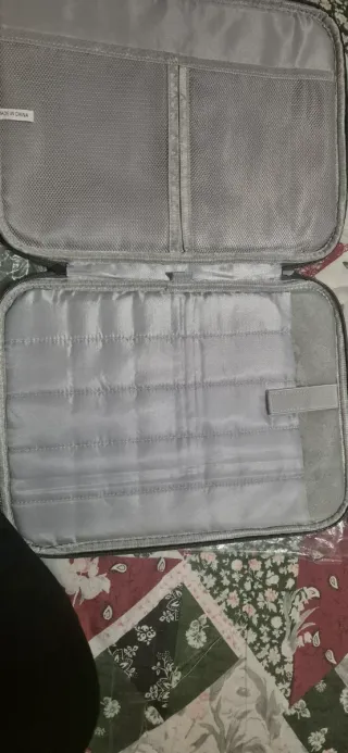 Custodia viaggio PC/tablet grigia