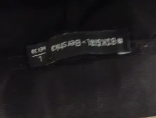 Pantalones negros elásticos tipo malla