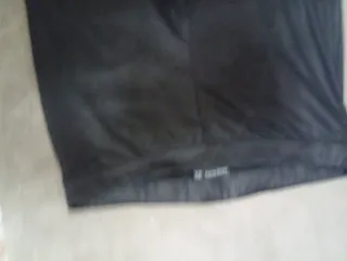 Pantalones negros elásticos tipo malla