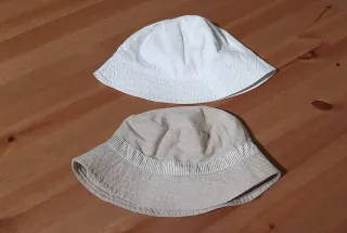 Lote 2 sombreros de playa bebé