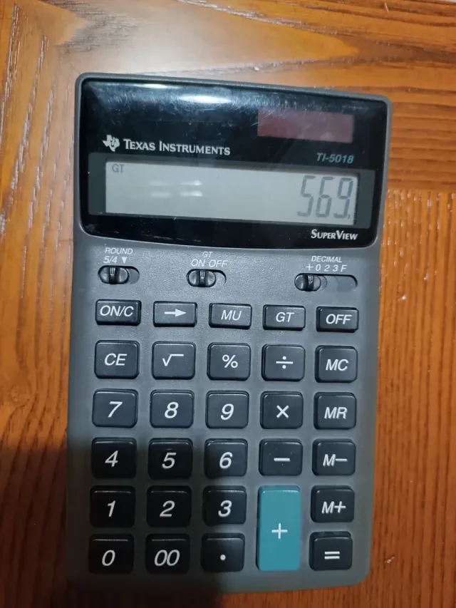 Calcolatrice Texas Instruments TI-5018.