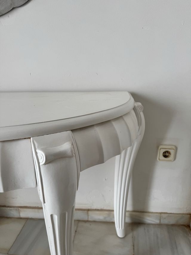 Conjunto de espejo y mesa para recibidor