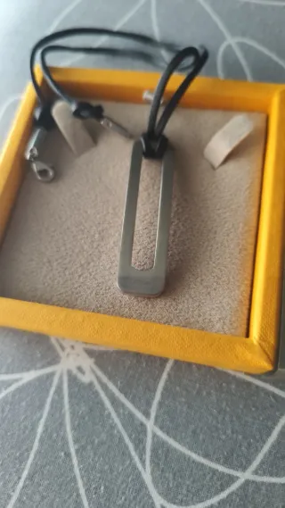 Collar Lotus Plata y Negro