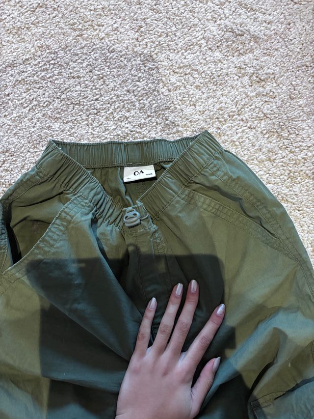Pantalones cargo niña verde militar Talla 10 años