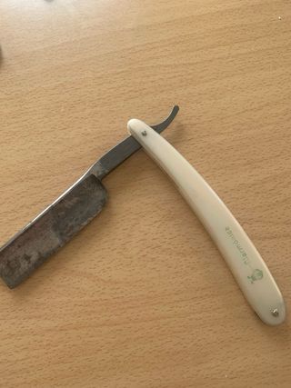 Sillón Barbería,navajas antiguas, maquina coser