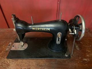 Sillón Barbería,navajas antiguas, maquina coser