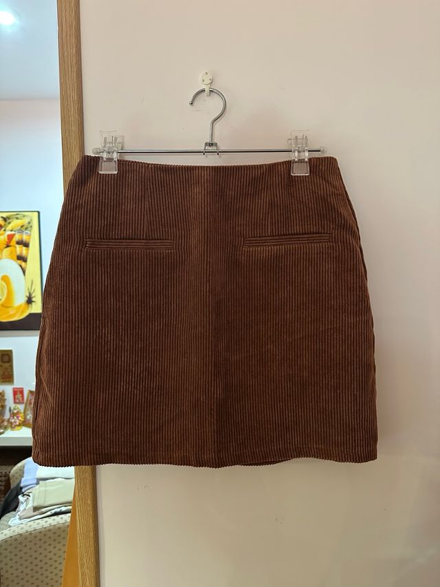 Falda pana marrón Stradivarius Talla S