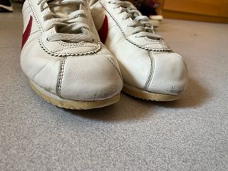 Tenis Nike Cortez Blancos y Rojos