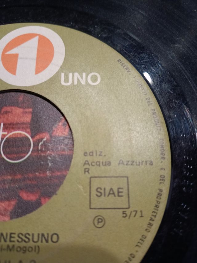 Dischi 45 giri storici