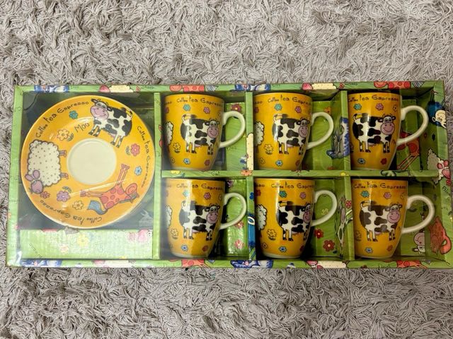 Juego 6 tazas café con plato diseño vaca