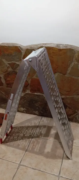 Rampa plegable para moto/autocaravana