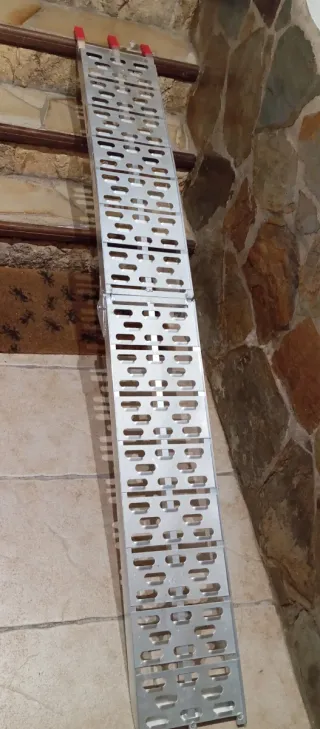 Rampa plegable para moto/autocaravana