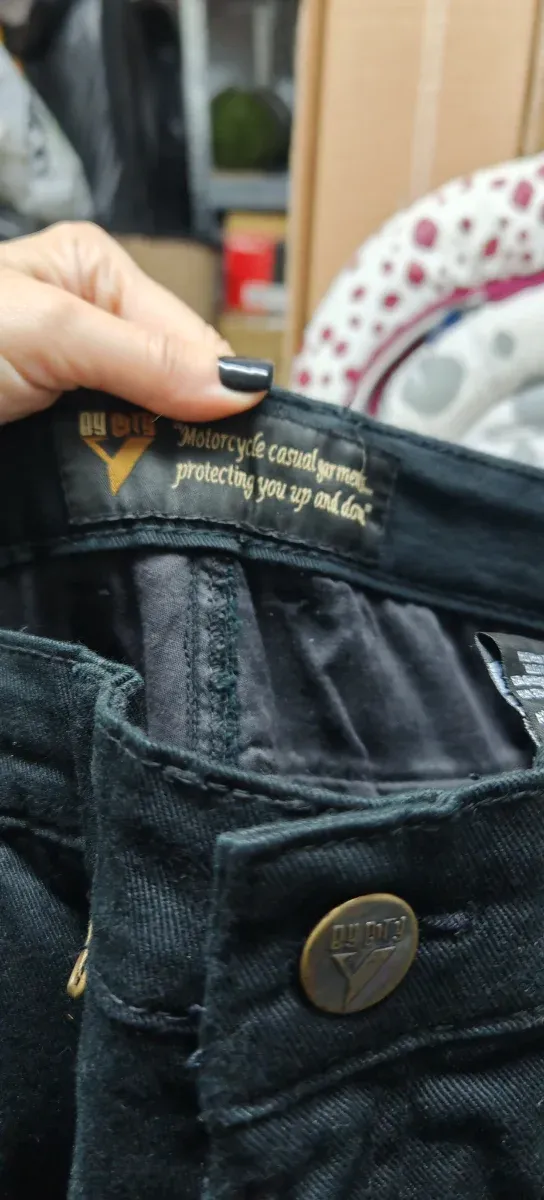 Pantalón moto mujer con protecciones