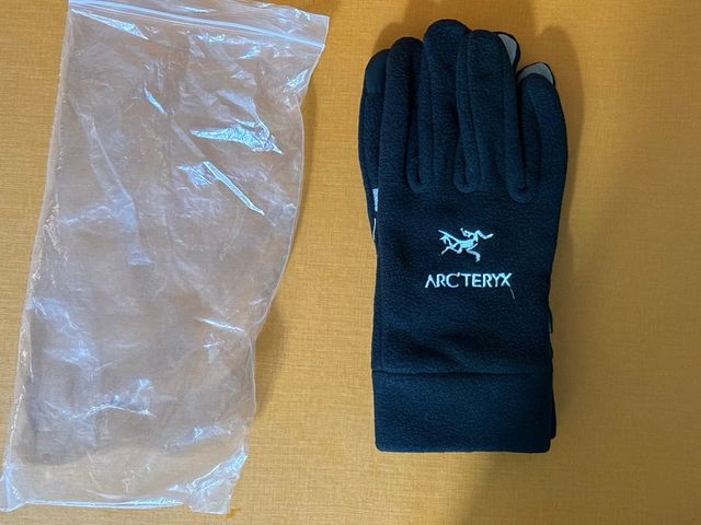 Guantes Arc'teryx Negros