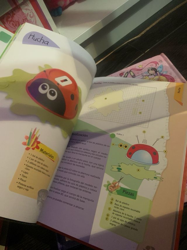 Manualidades. Taller de reciclado