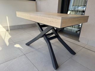 Mesa extensible madera y metal antracita