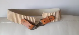 Cinturón de señora caucho beige