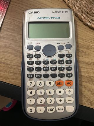 Calculadora Científica Casio fx-570ES PLUS