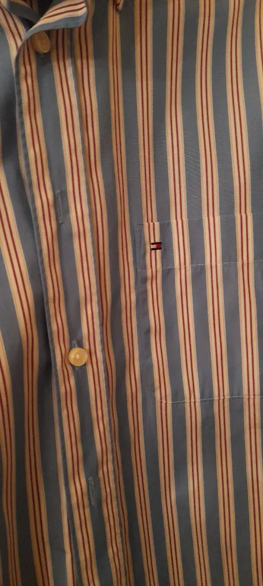Camisa Tommy Hilfiger Rayas Azul y Rojo