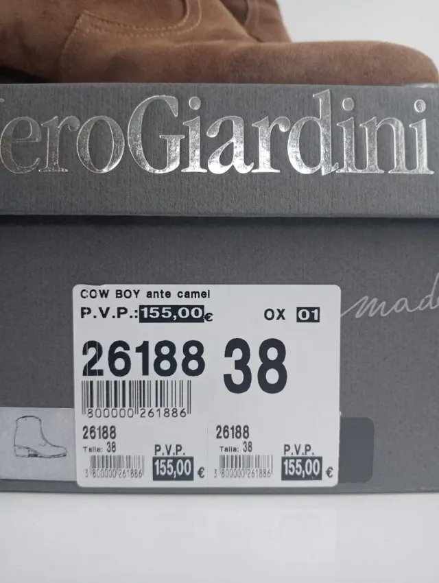 Botas Nero Giardini ante camel talla 38