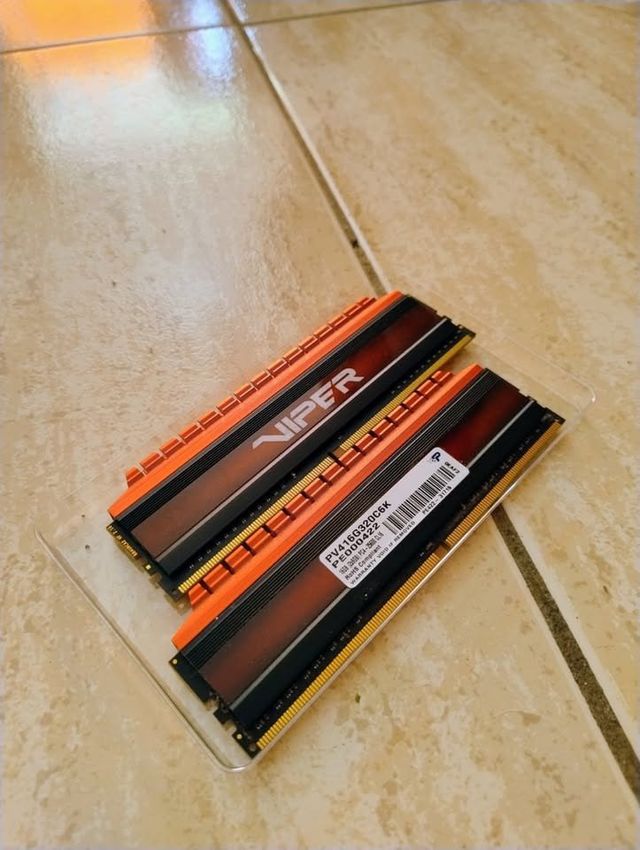 AMD Ryzen 5 3600 + 16GB DDR4 RAM