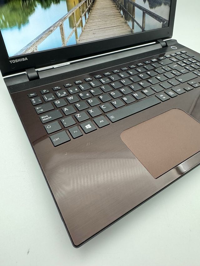 Toshiba i7 16GB RAM 1TB SSD Nvidia 930M