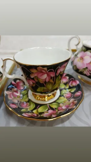 Set da tè x 4 porcellana Royal Albert