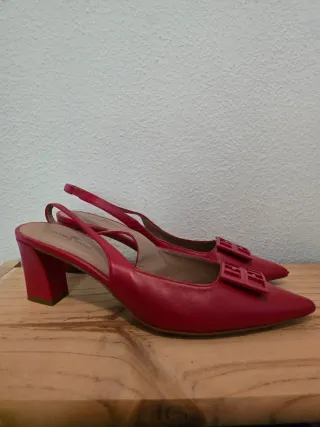 Zapatos tacón Gloria Ortiz rojos