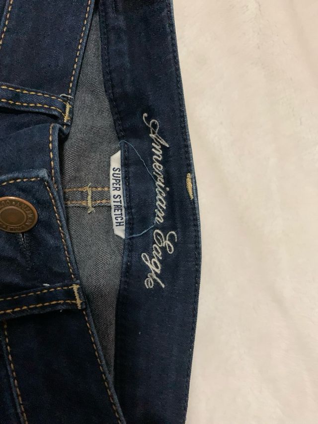 Vaqueros American Eagle Super Stretch Talla 4