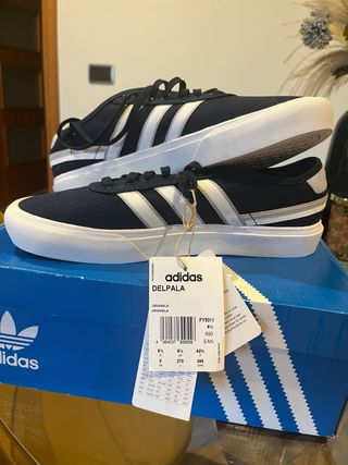 Zapatillas Adidas Delpala Azul Marino Talla 42.5
