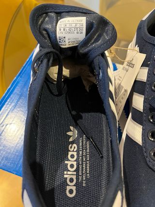 Zapatillas Adidas Delpala Azul Marino Talla 42.5