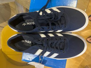 Zapatillas Adidas Delpala Azul Marino Talla 42.5