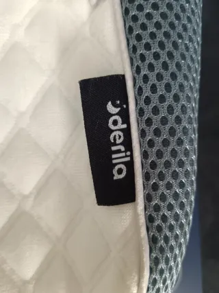 Almofada Derila em tecido poliéster