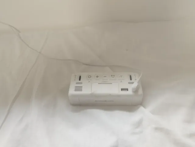 Reloj Despertador Digital Blanco