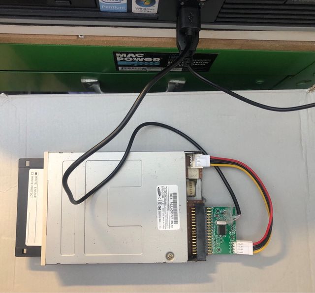 Disquetera Samsung 3.5 + Adaptador USB