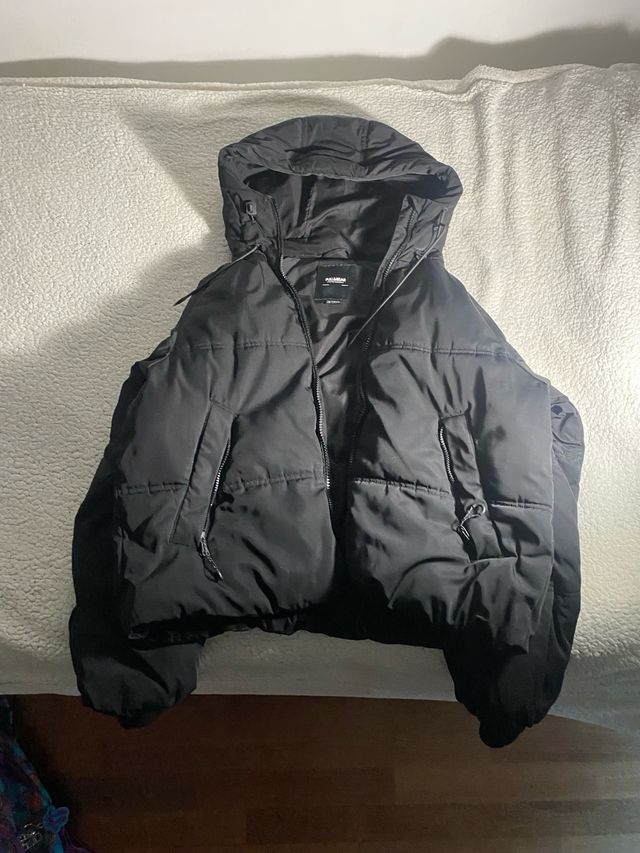 Abrigo acolchado Pull & Bear negro