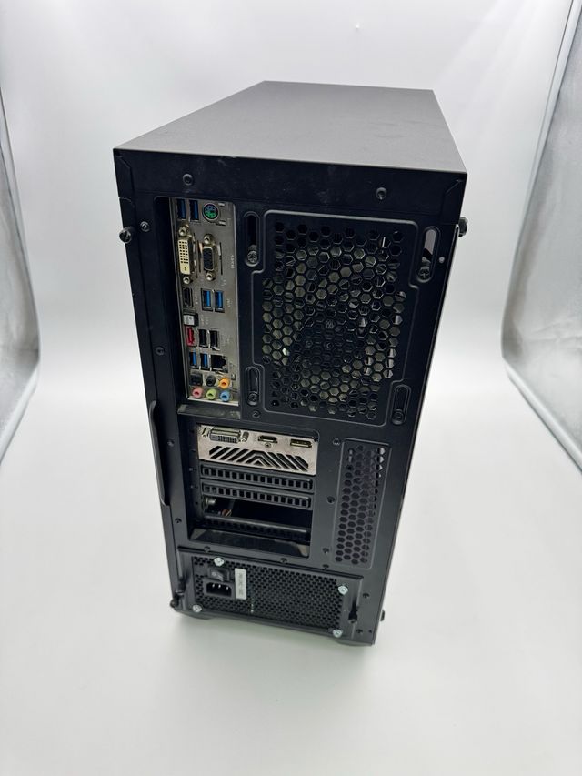 PC Gaming Cooler Master AMD A10 GTX 1050 16GB RAM 