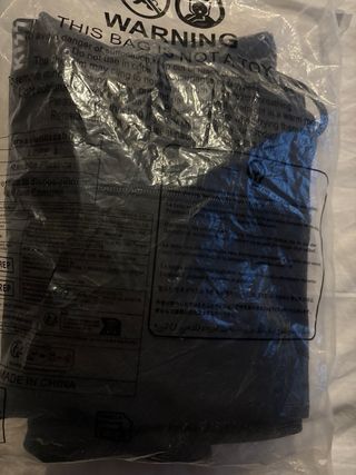 Chaqueta con cremallera KISS