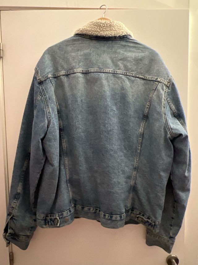 Chaqueta vaquera H&M forrada Talla L