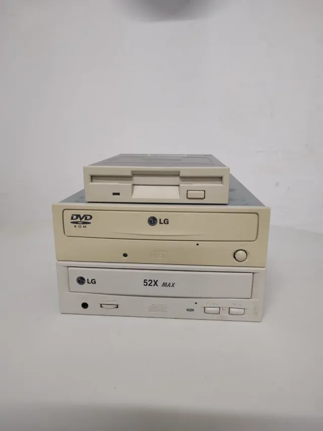 DVD y Disquetera LG