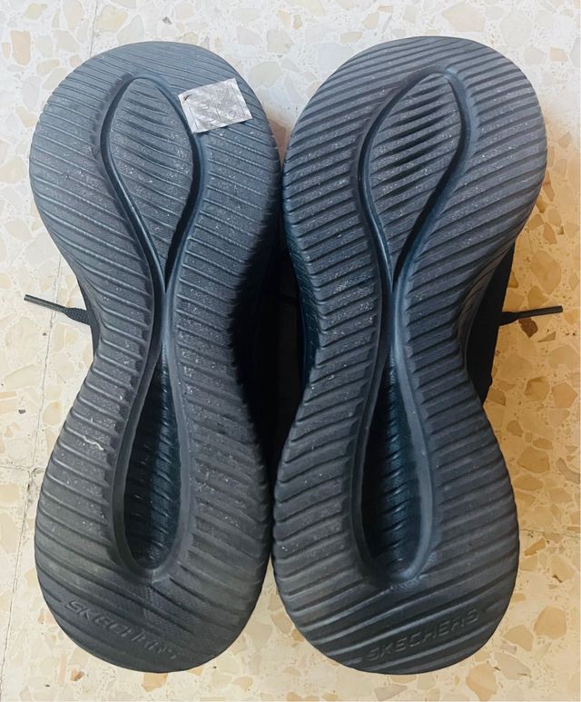 Zapatillas Skechers Slip-ins Talla 38 Nuevas