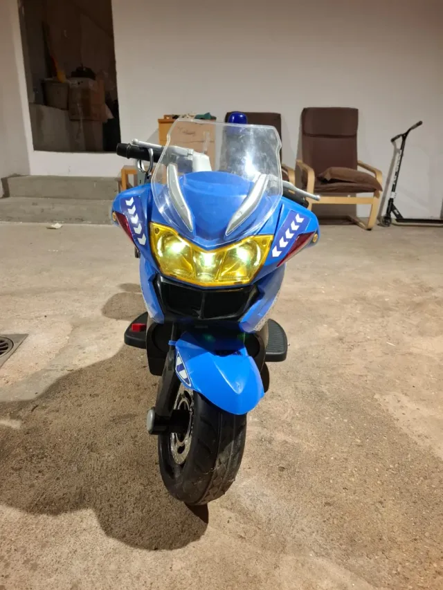 Moto Policia Eléctrica Infantil Azul