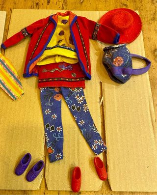 13 Pezzi Barbie Benetton Abbigliamento e accessori