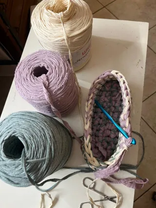 Borsetta fatta a mano