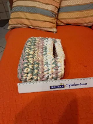 Borsetta fatta a mano