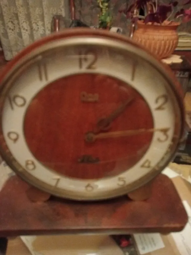 Reloj Sobremesa Vintage Odo Grenoble