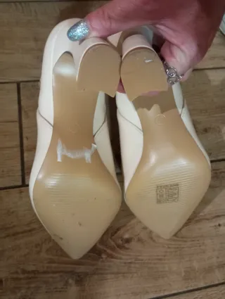 Stivaletti beige chiaroi donna n. 37