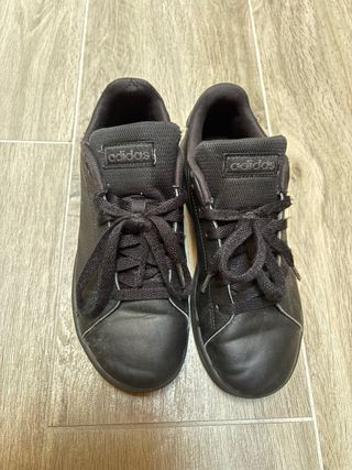 Adidas nere taglia 35