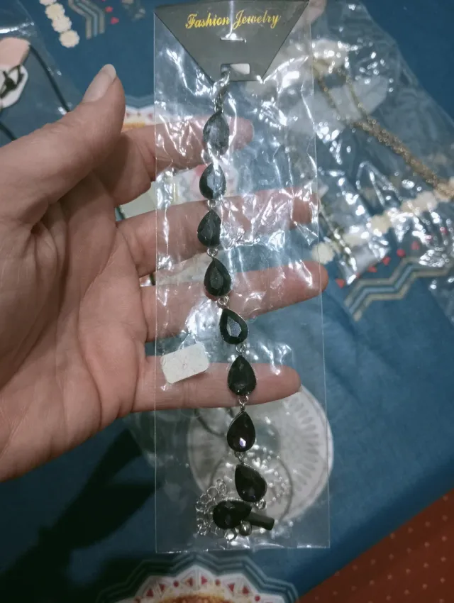 Lote 4 piezas bisutería